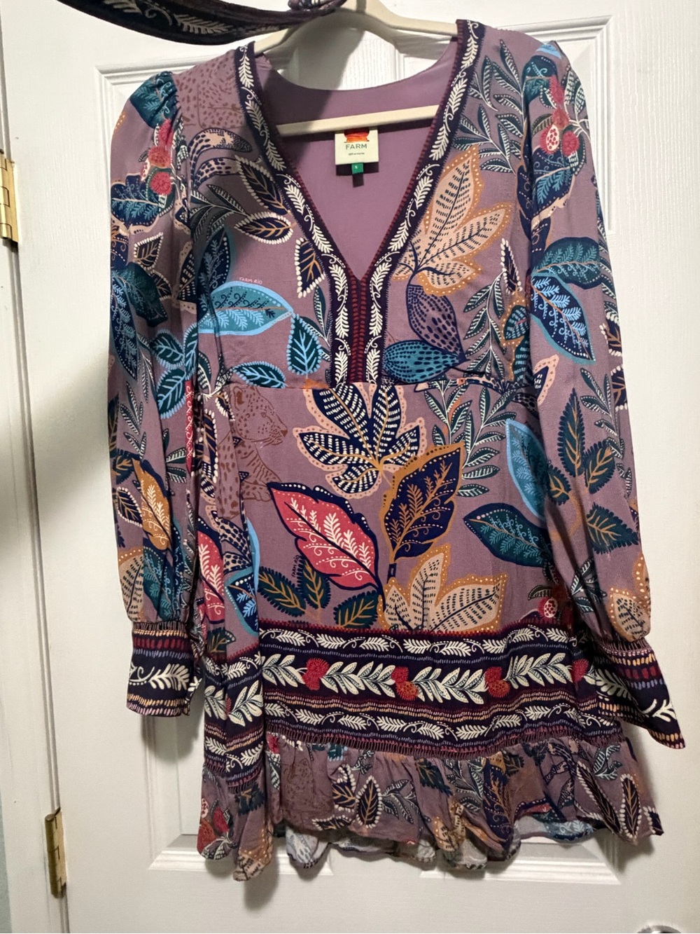 FARM Rio Lavender Floral Print V-Neck Long Sleeve Dress